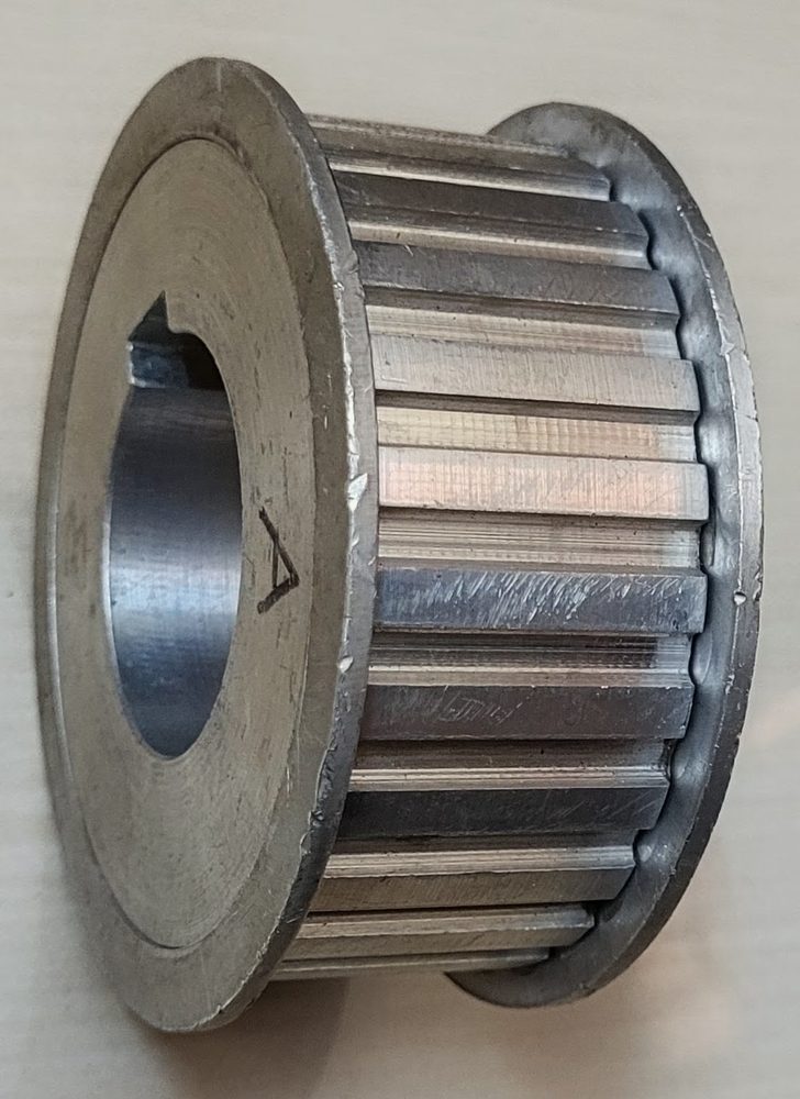 Steel timing pulley with machined teeth